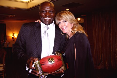 Bruce Smith, Karen Vititoe